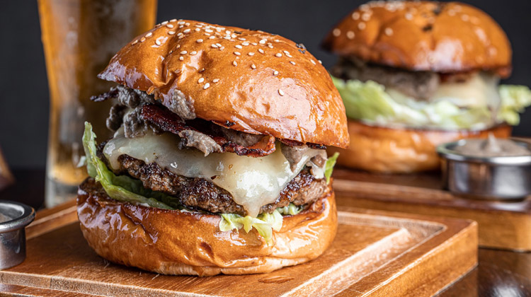 Wo gibt es die besten Burger in Bangkok im Jahr 2022: Artisan Craft Burgers