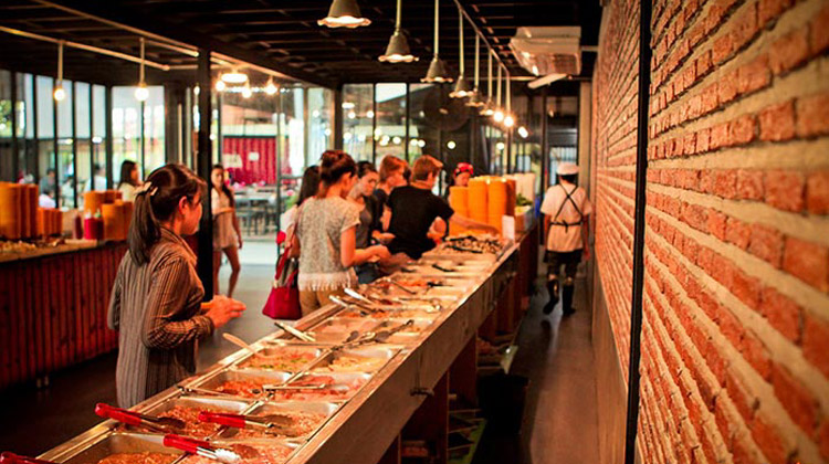 Die 7 besten Moo Kata Restaurants in Bangkok: BBQ Terrace Restaurant