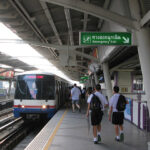 Was man über den BTS Bangkok Skytrain wissen sollte