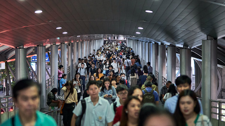 Alles, was man über den BTS Skytrain wissen muss; Rush-hour