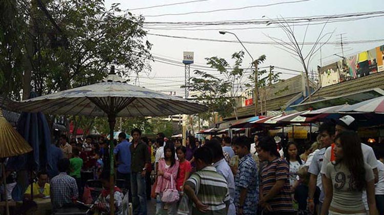 Chatuchak Weekend Market in Bangkok