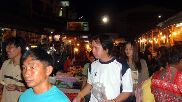 Chiang Rai in Nord-Thailand: Night-Market