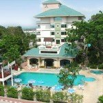Swimming Pool Diana Garden Resort in Pattaya
