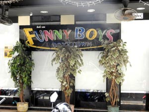 Funny Boys A-GoGo