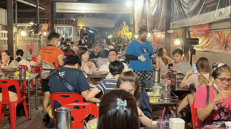 Die 7 besten Moo Kata Restaurants in Bangkok