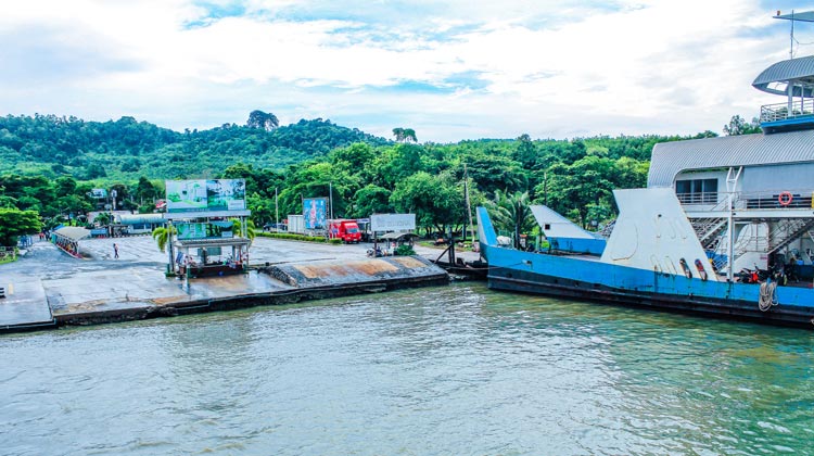 Fähre nach Koh Chang