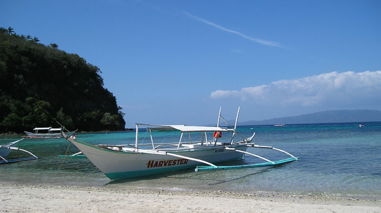 La Laguna Beach Puerto Galera