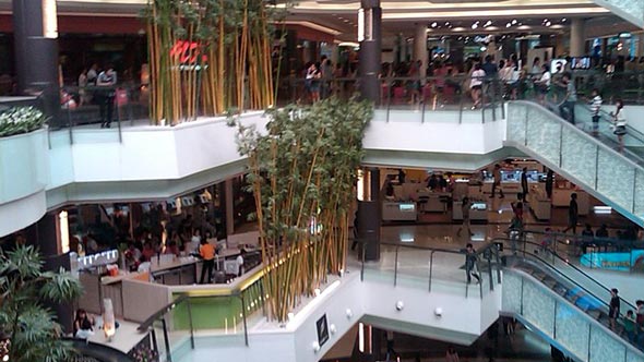 Future Park: Shopping Mall in Pathum Thani