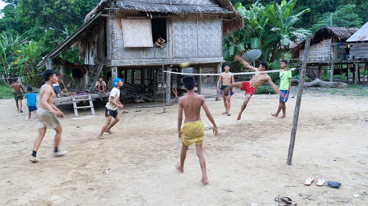 Sepak Takraw - eine kurzweilige, artistische Ball-Sportart