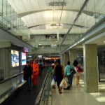 Walkway im Suvarnabhumi Airport