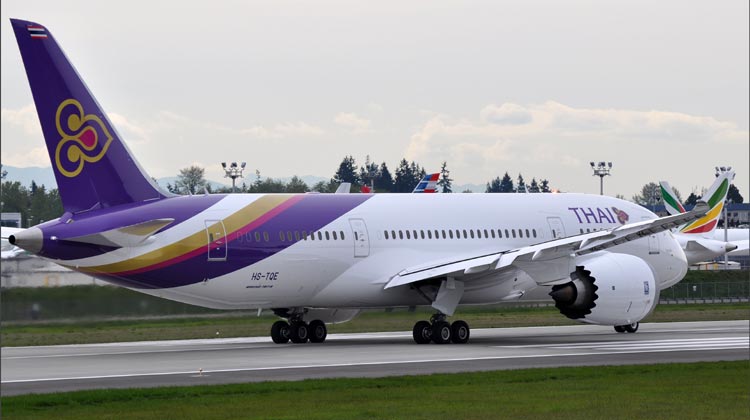 Thai Airways Boeing 787-8 Dreamliner