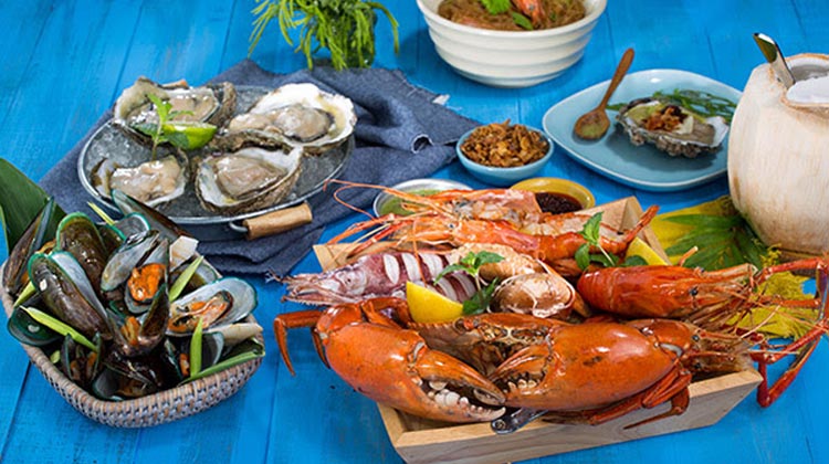 scharfer thailändischer Meeresfrüchtesalat Zutaten