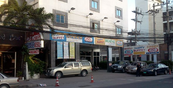 Apex Hotel in Pattaya Hoteleingang