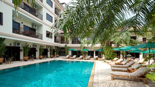 Poolansicht Baan Souy Resort