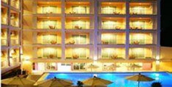 Best Western Pattaya Hotel Ansicht vom Pool