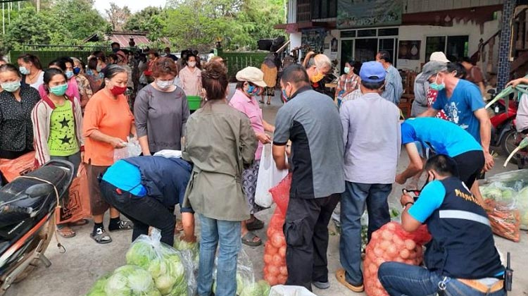 Gemüsespende in Chiang Mai