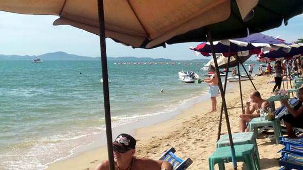 Dongtan Beach in Jomtien