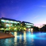 Swimming Pool im Eastiny Resort & Spa in Pattaya