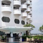 Frontansicht Furama Jomtien Beach Hotel