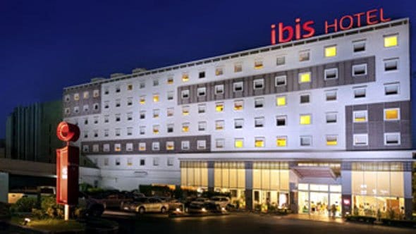 Frontansicht Ibis Hotel Pattaya