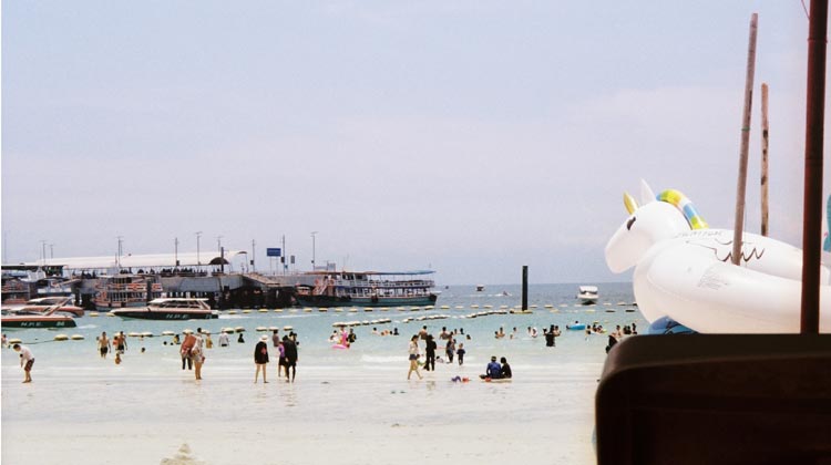 Koh Larn Beach