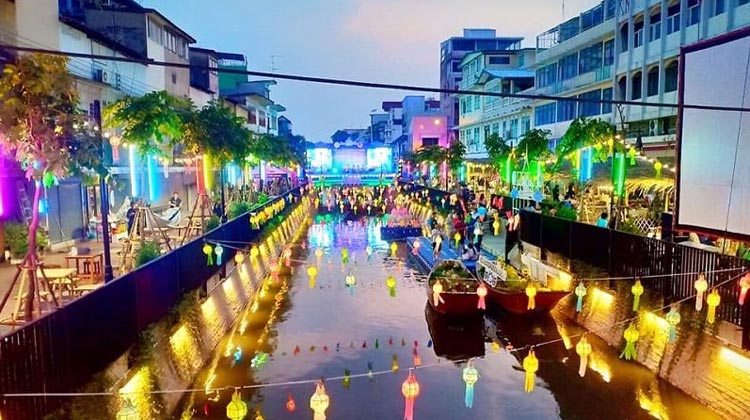 Loy Krathong Feierlichkeiten