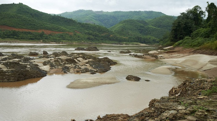 Der Mekong in Nordthailand kurz vor der Austrocknung