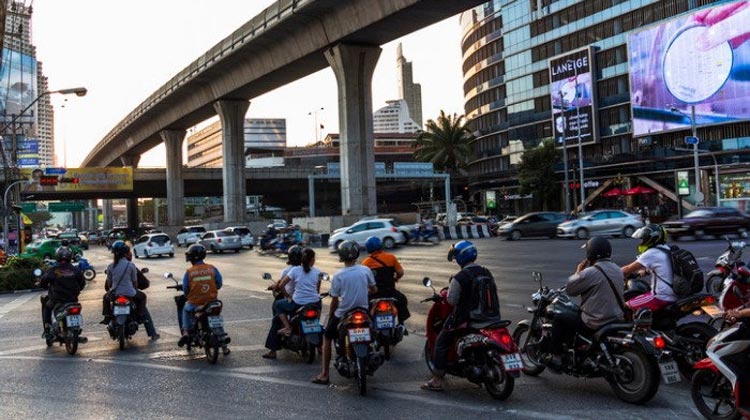 Motorbikes in Bangkok - Quelle: Sanook