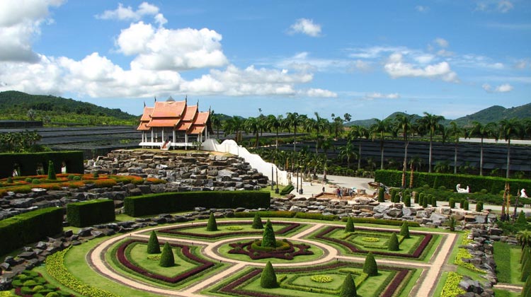 Besuch im Nong Nooch Tropical Botanical Garden