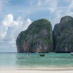 Maya Bay Phi Phi Islands - Nationalparks sollen künftig in jedem Jahr für mehrere Monate geschlossen werden