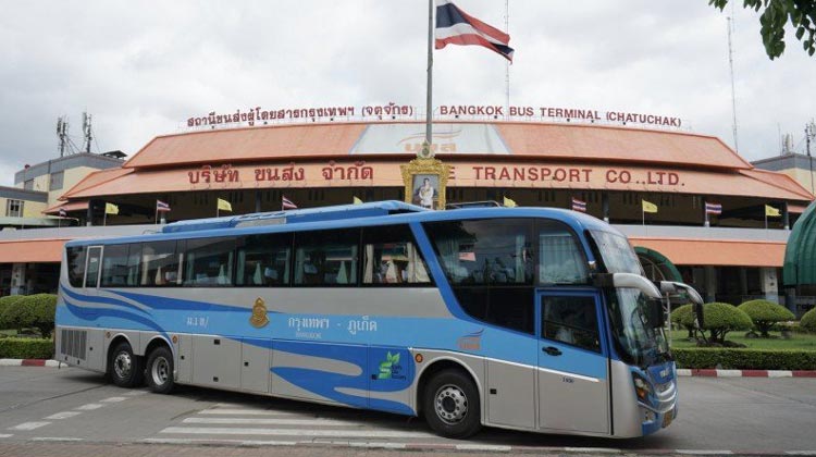 Langstreckenbus nach Phuket |