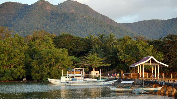 Salvacion - Busuanga: Ausblick von der Mole