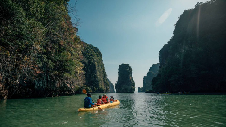 Seekanu-Tour in die Phang Nga-Bay | Photo: John Gray Sea Canoe