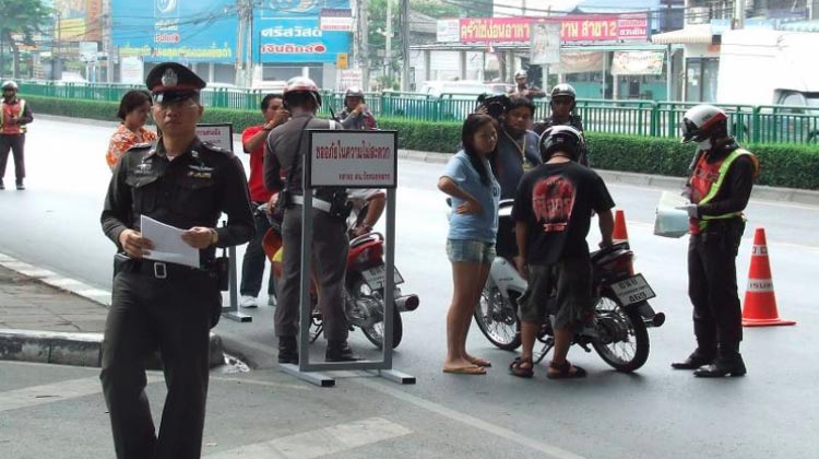 Verkehrskontrolle in Thailand