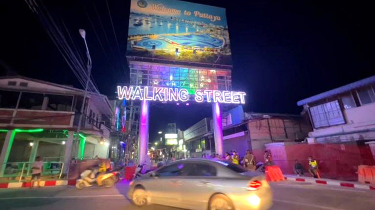 Wieder Betrieb in Pattaya, nachdem Bars und Clubs öffnen dürfen