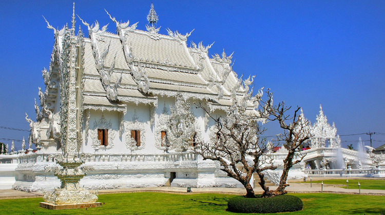 Der Weiße Tempel - Wat Rong Khun in Chiang Rai